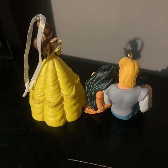 Vintage Disney Princesses Pocahontas & Belle Hallmark Keepsake Ornaments - Picture 3 of 3